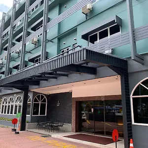 Hotel Waterfall George Town